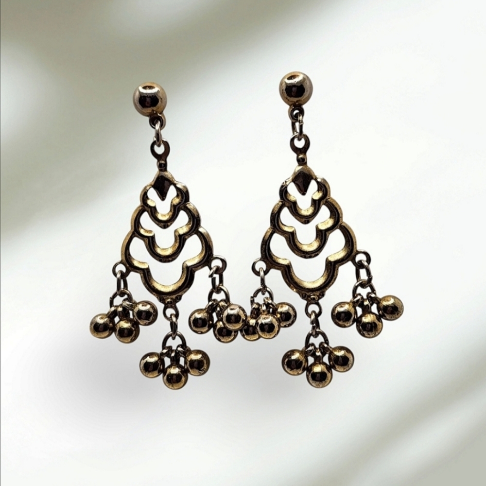 90S VINTAGE GOLD TONE STATEMENT FRINGE EARRINGS